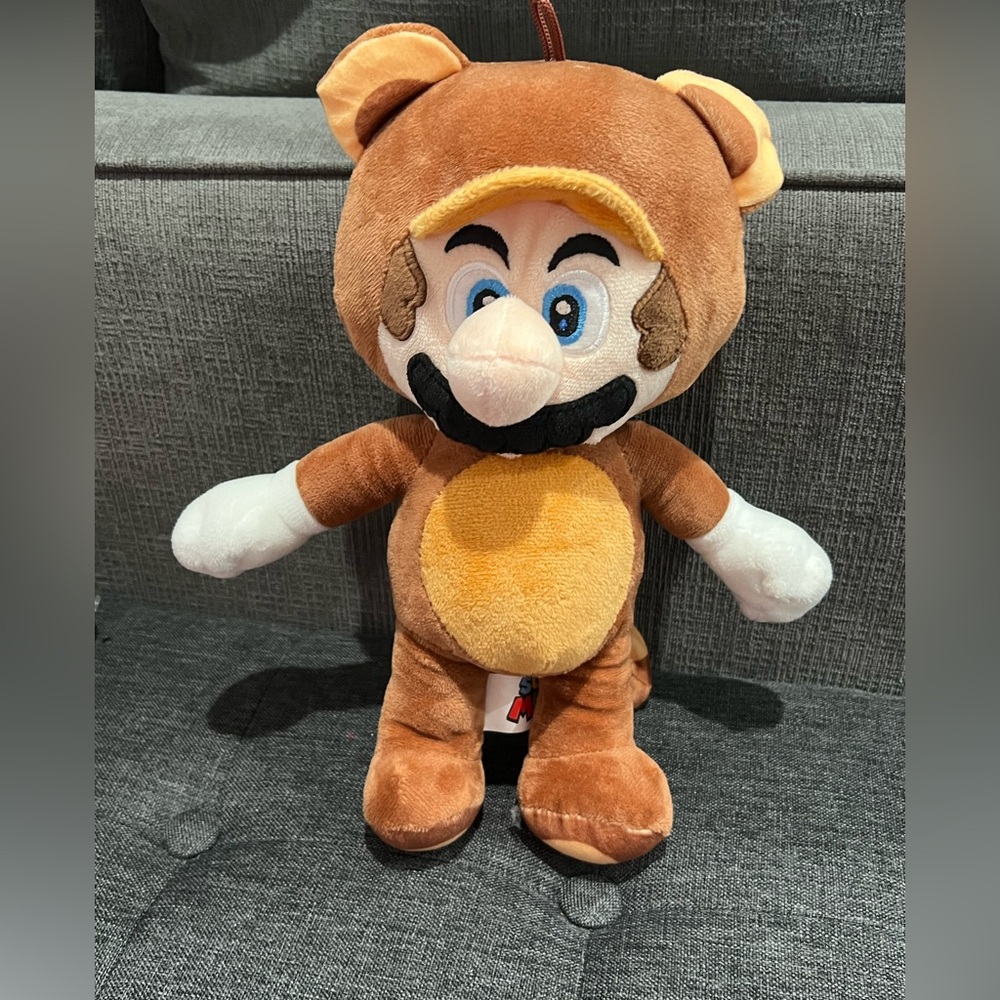 Nintendo Super Mario Tanooki Plush